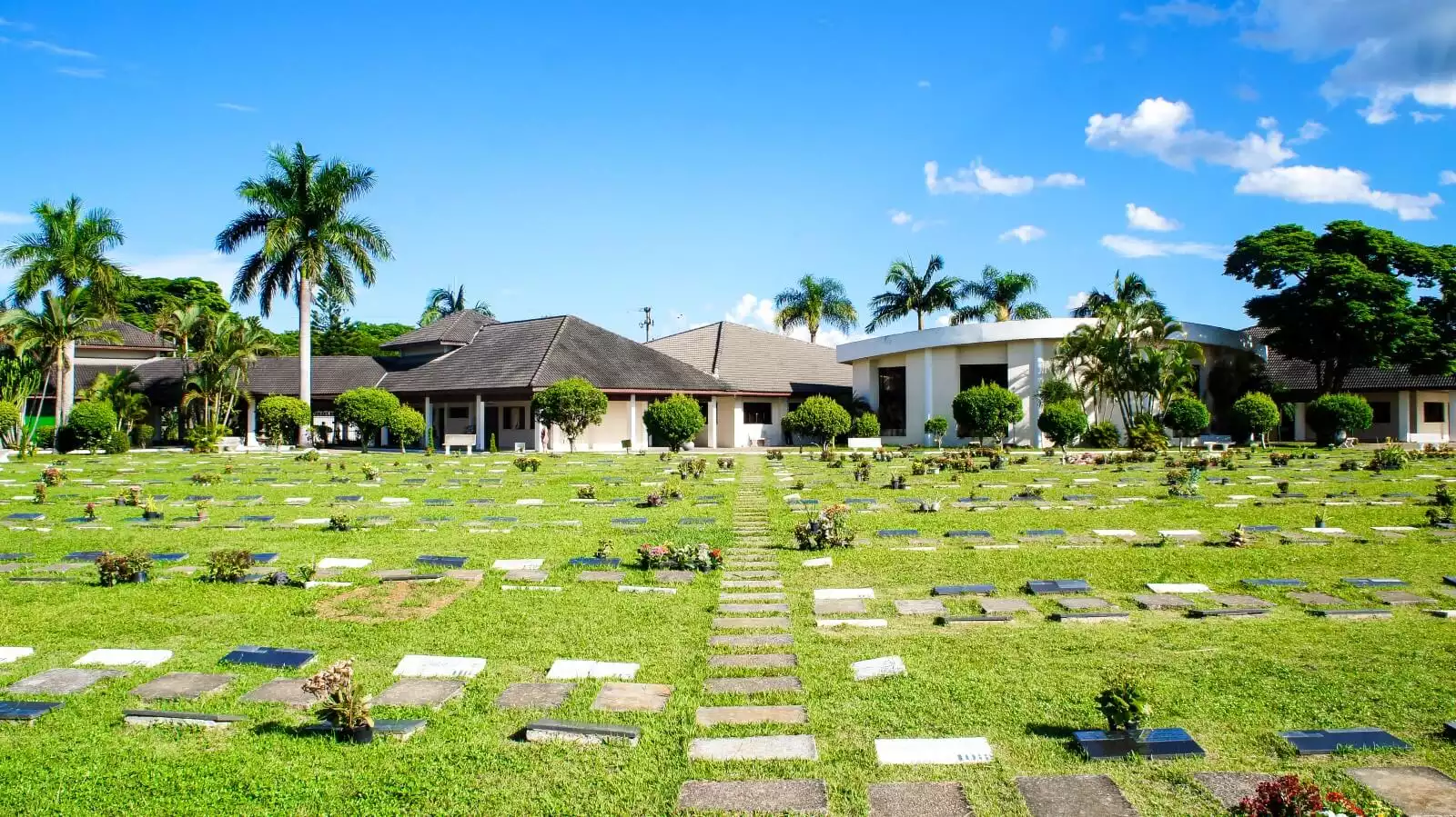 Cemitério Parque das Flores