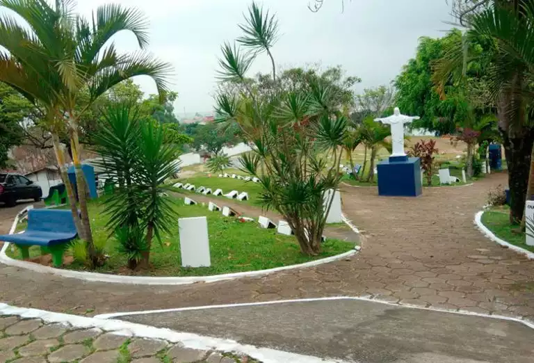 Cemitério Nossa Senhora da Piedade - Várzea Paulista
